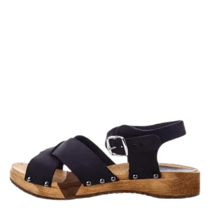 Ulla Black